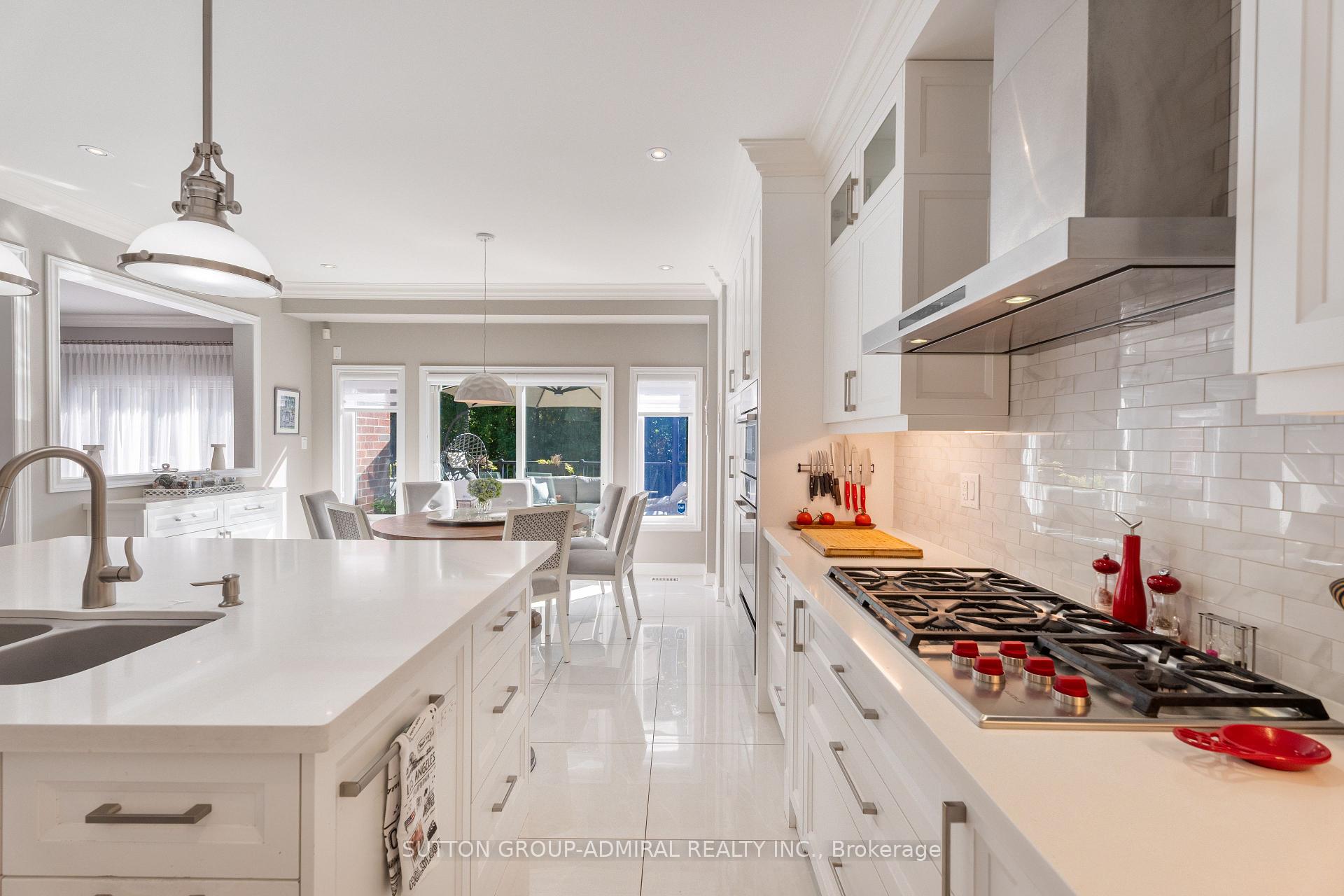 Photo 21 of 55 Maverick Crescent, Vaughan, Patterson — HOMEH