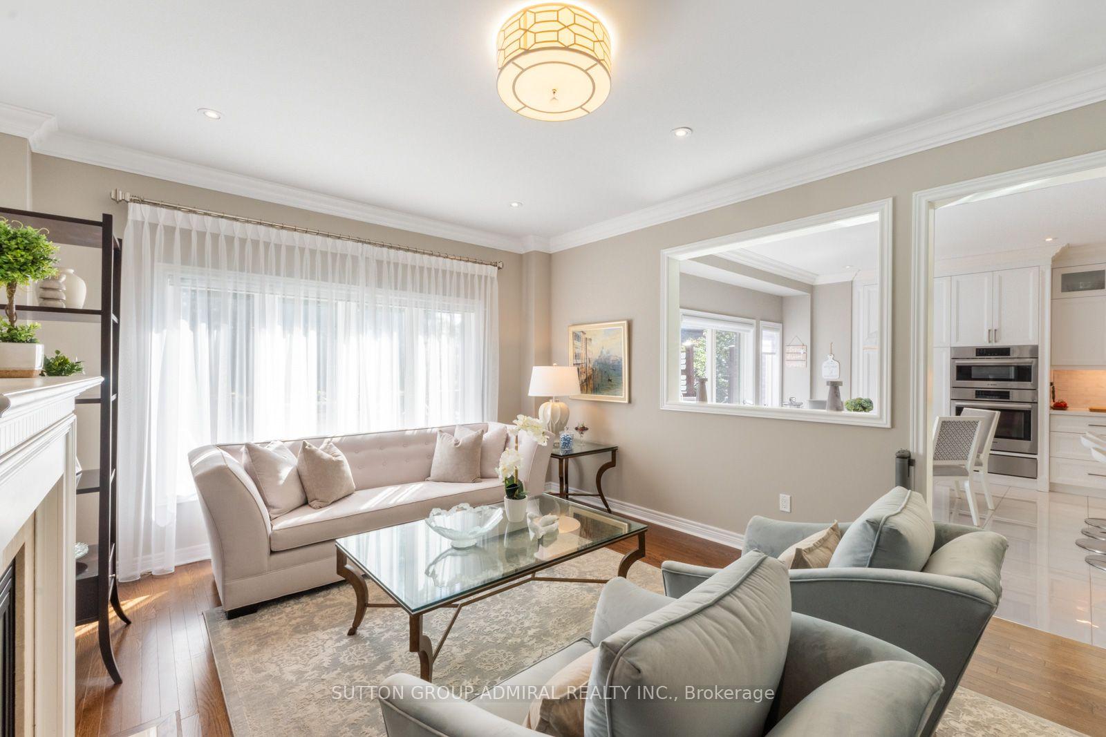 Photo 28 of 55 Maverick Crescent, Vaughan, Patterson — HOMEH