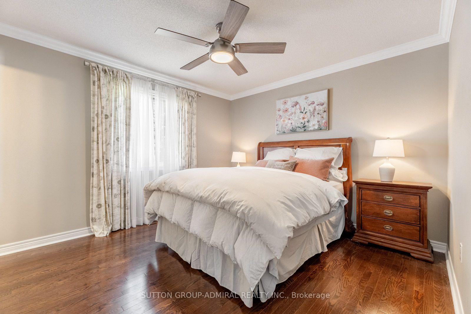 Photo 45 of 55 Maverick Crescent, Vaughan, Patterson — HOMEH
