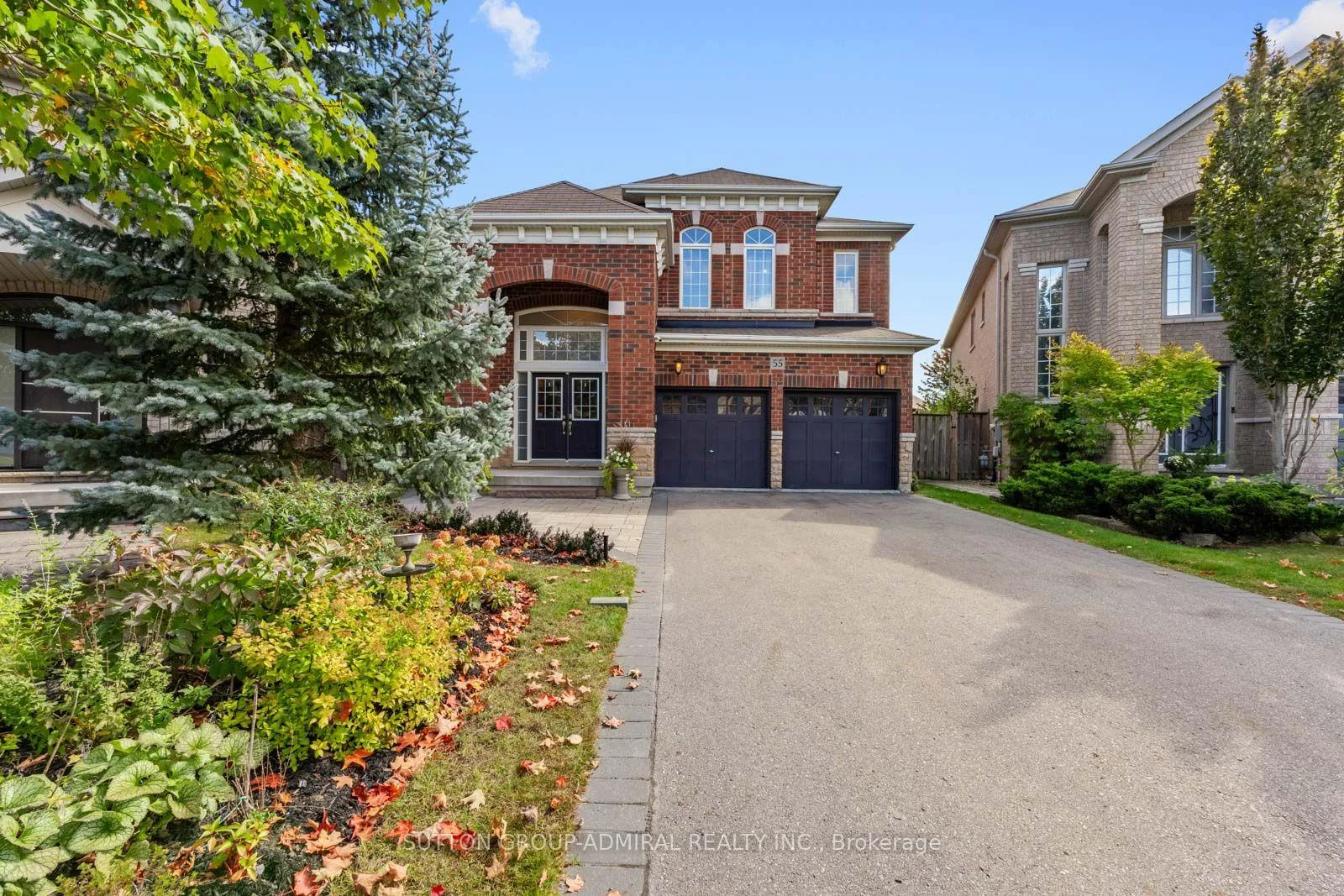 Photo 12 of 55 Maverick Crescent, Vaughan, Patterson — HOMEH