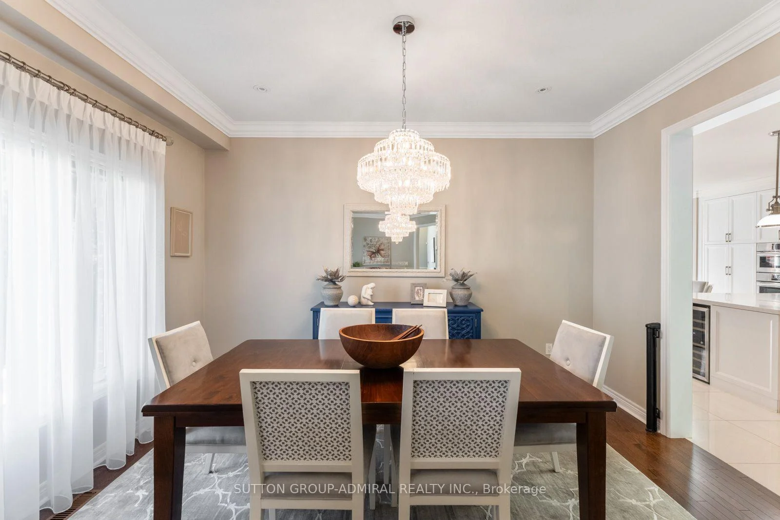 Photo 18 of 55 Maverick Crescent, Vaughan, Patterson — HOMEH