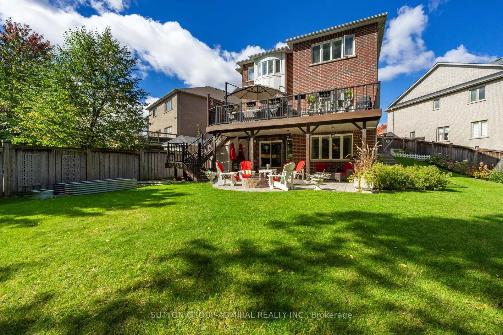 Photo 58 of 55 Maverick Crescent, Vaughan, Patterson — HOMEH