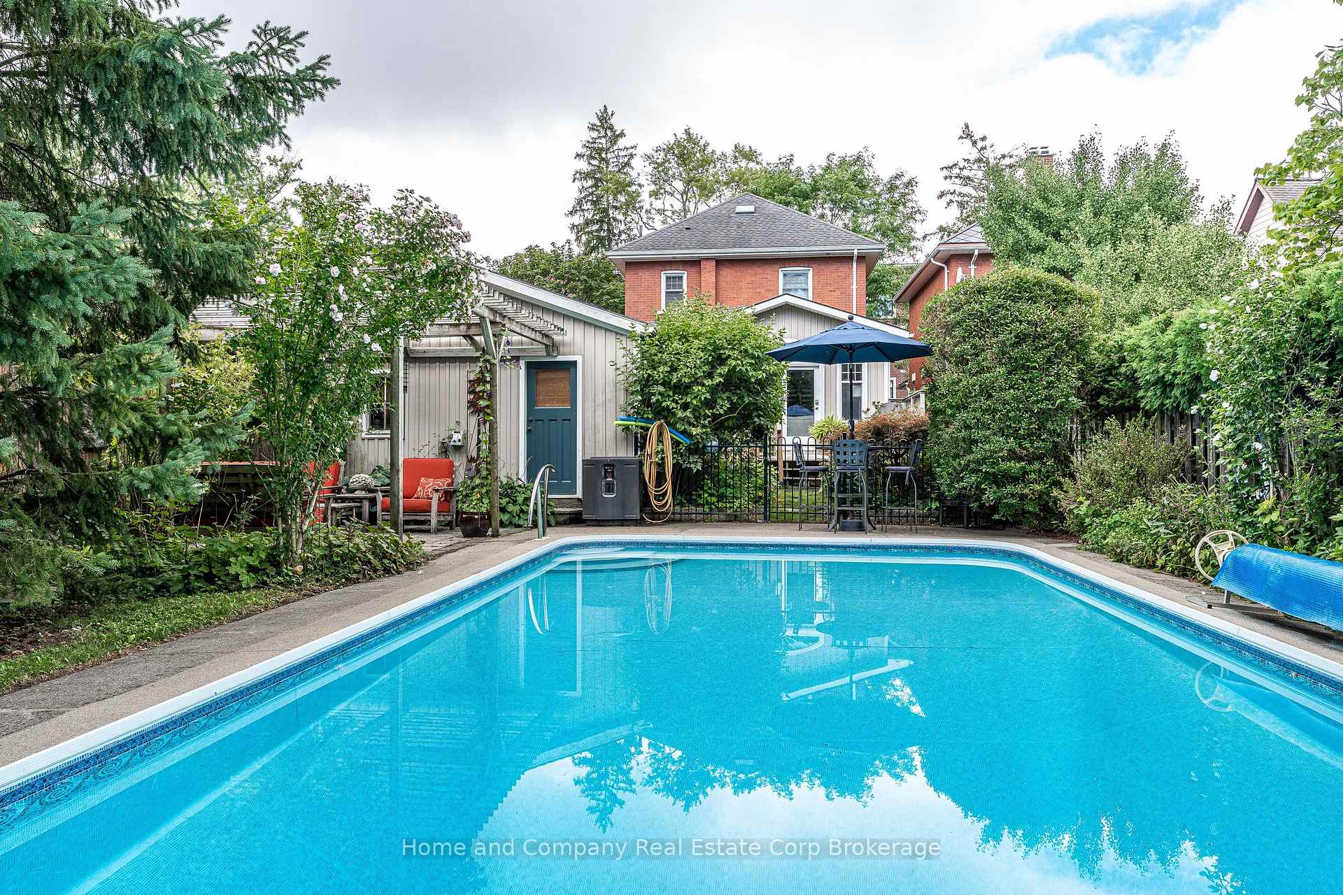 Photo 3 of 128 Charles Street, Stratford — HOMEH