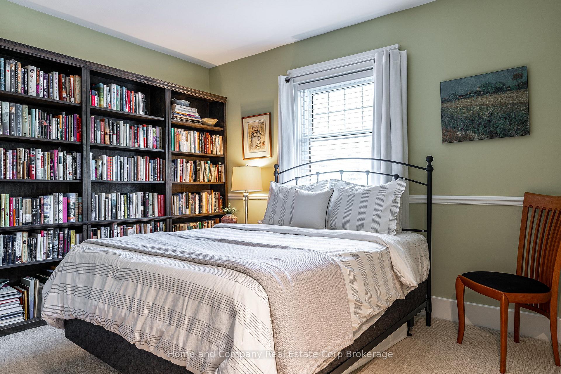 Photo 26 of 128 Charles Street, Stratford — HOMEH