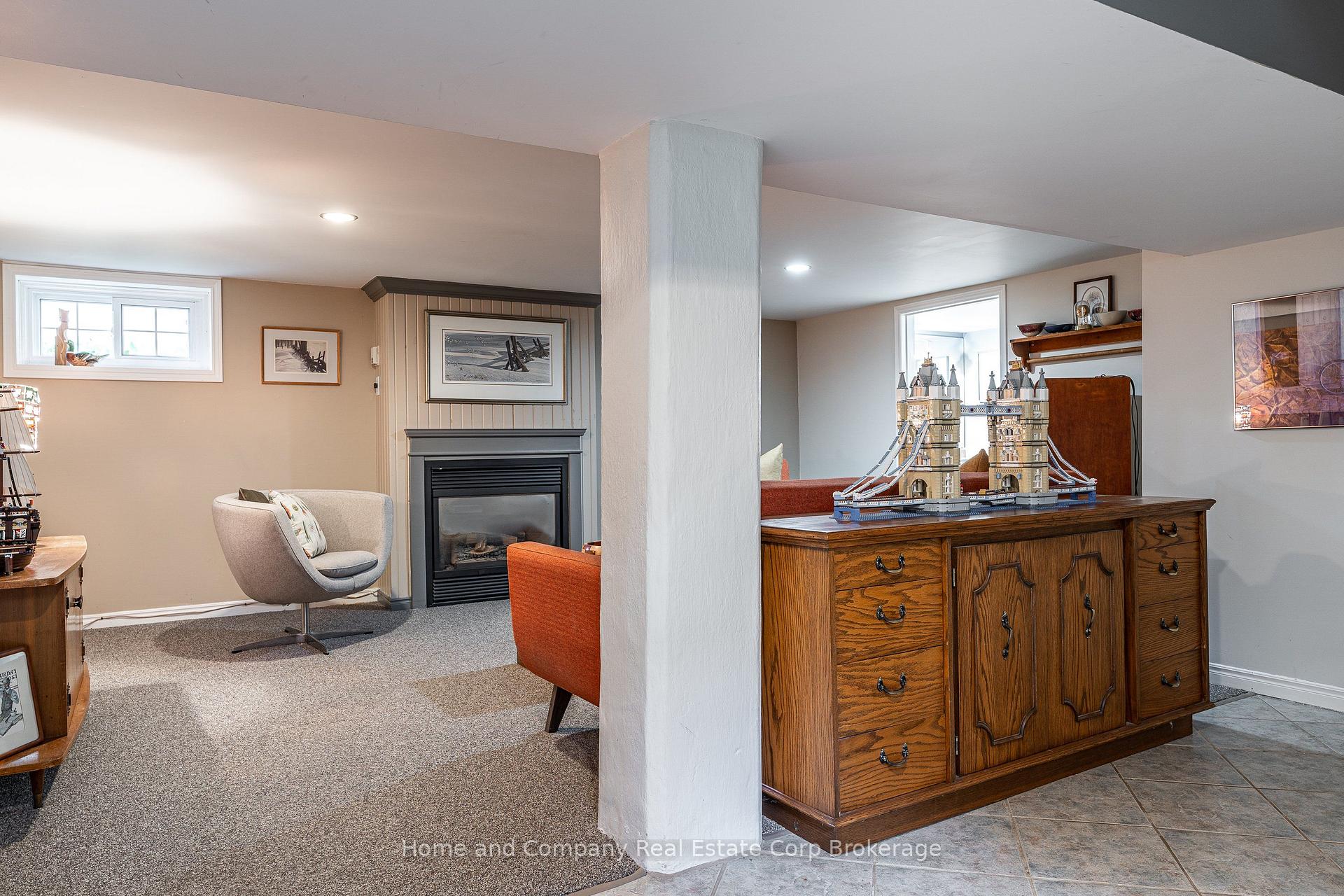 Photo 35 of 128 Charles Street, Stratford — HOMEH