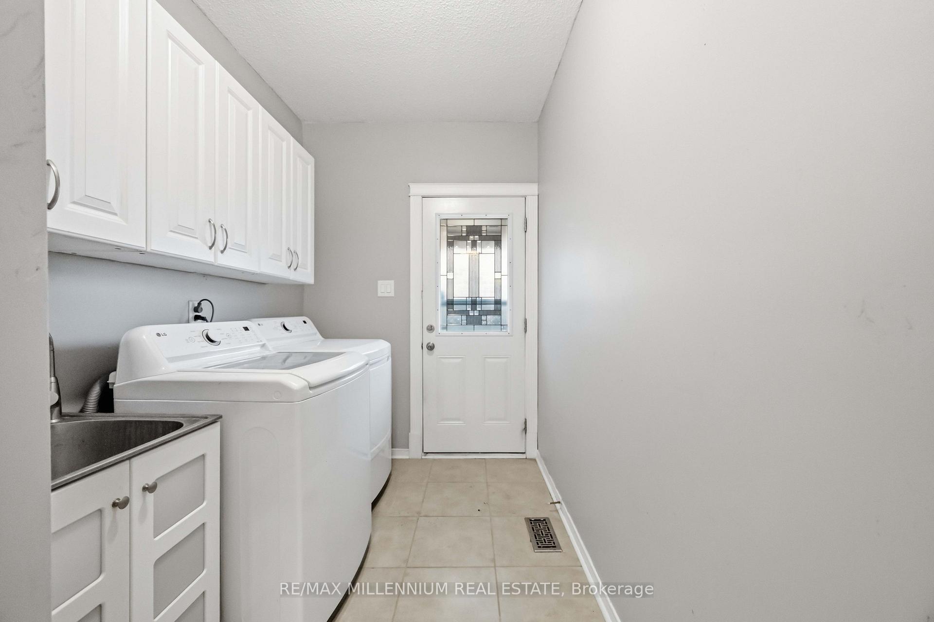 Photo 14 of 113 Glenabbey Drive, Clarington, Courtice — HOMEH