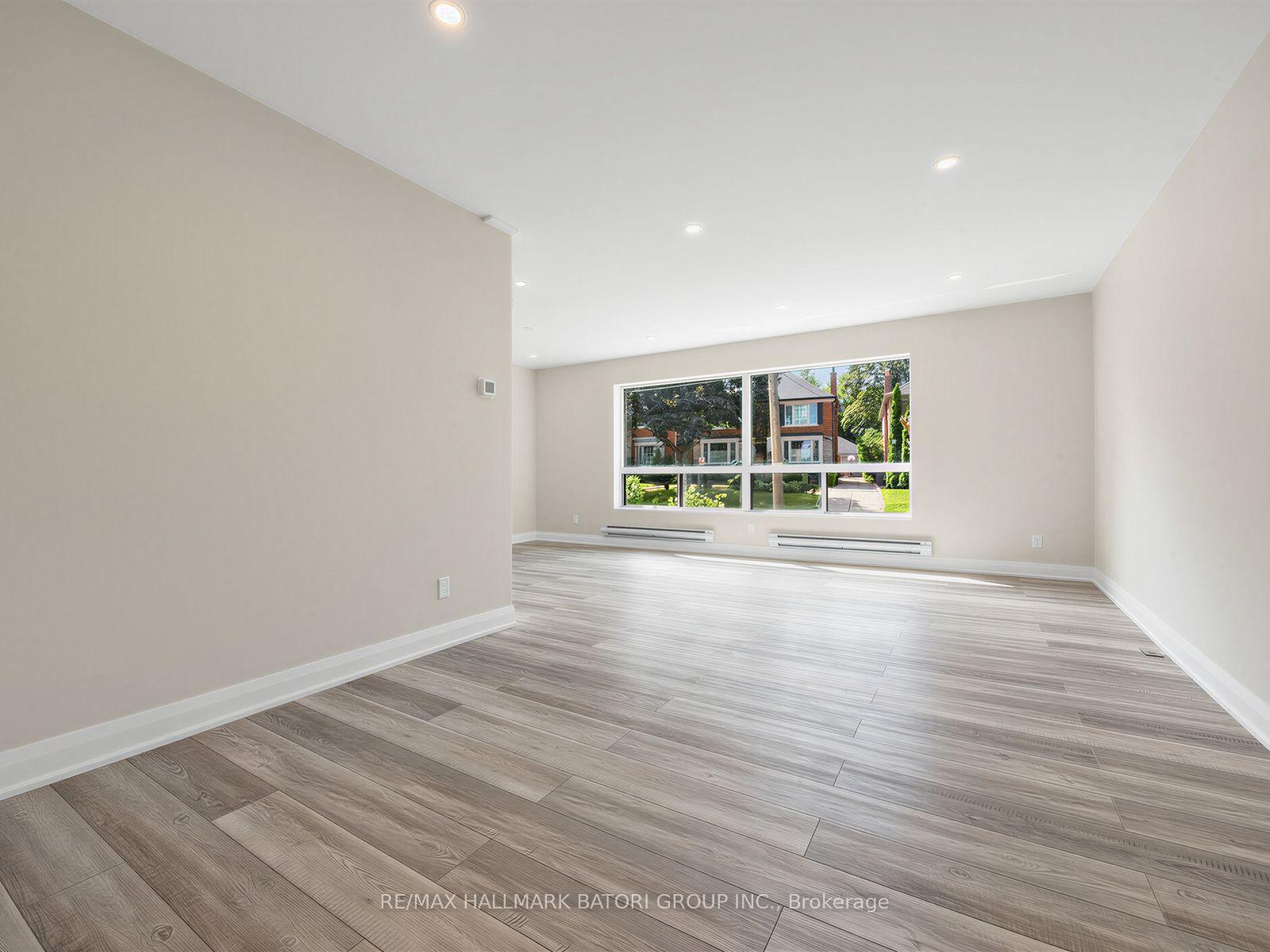 Photo 3 of Unit 2, 6 Croydon Road, Toronto, Humewood-Cedarvale — HOMEH