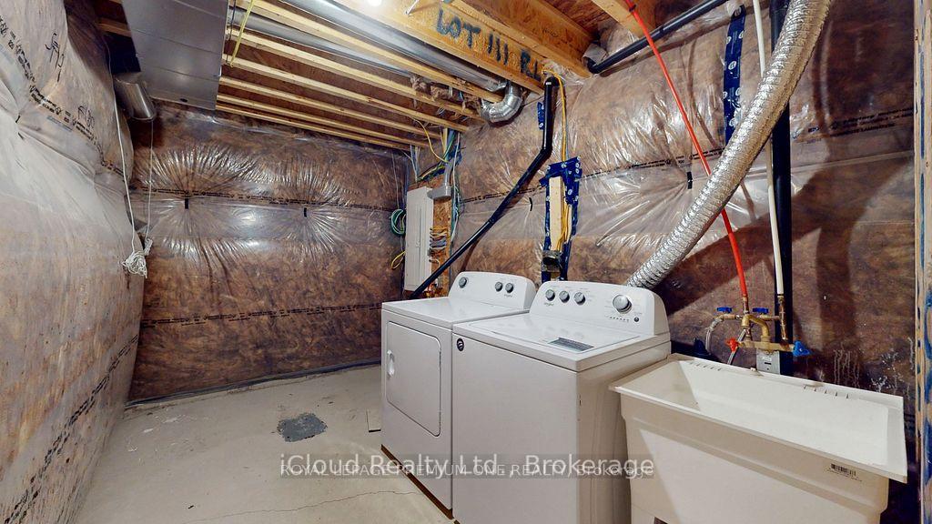 Photo 36 of 344 Ridley Crescent, Southgate — HOMEH