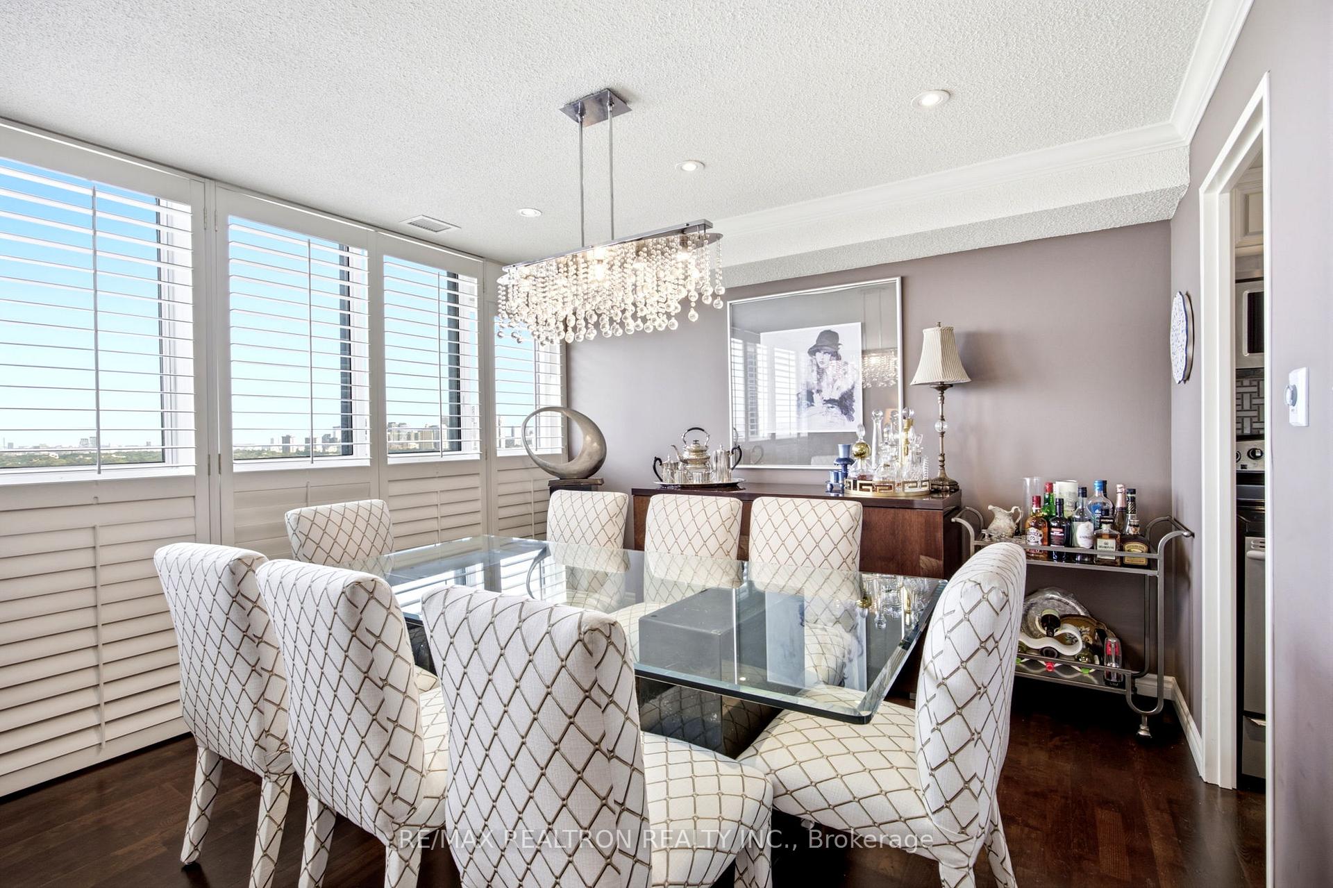 Photo 4 of Unit PH3, 3000 Bathurst Street, Toronto, Englemount-Lawrence — HOMEH