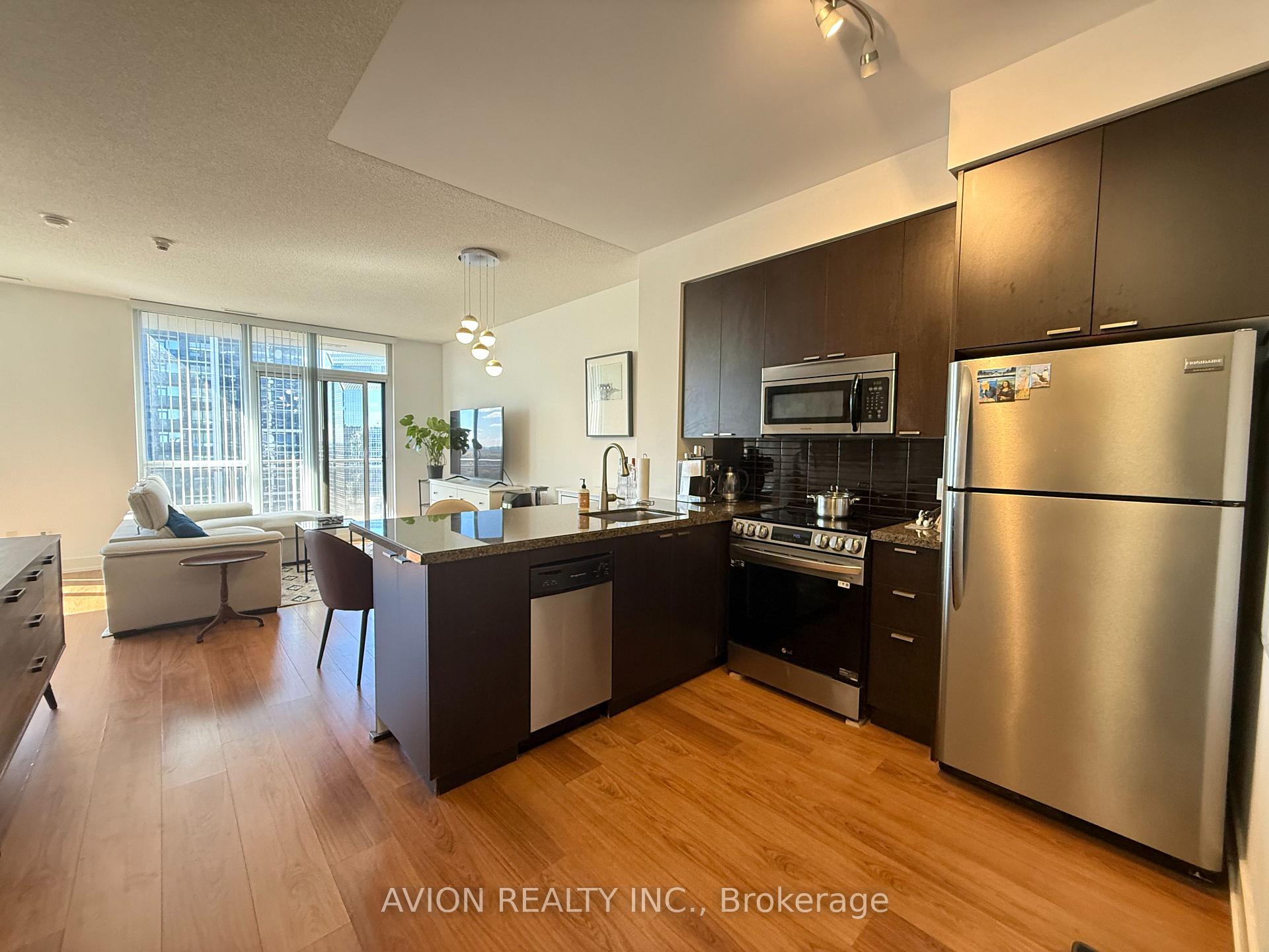 Photo 3 of Unit 2411, 23 Sheppard Avenue E, North York, Willowdale East — HOMEH