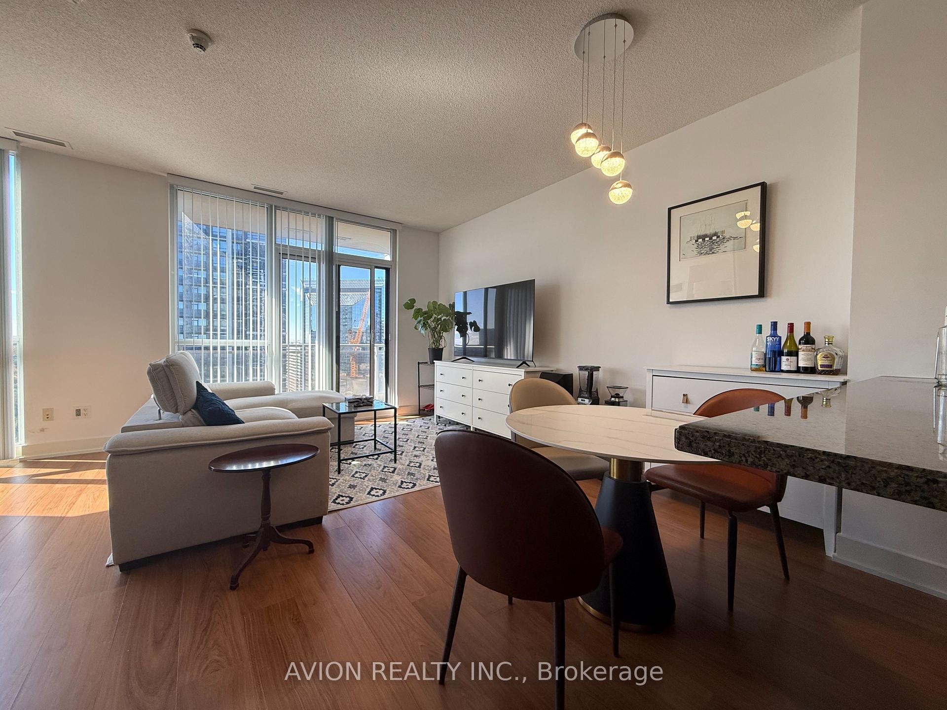 Photo 5 of Unit 2411, 23 Sheppard Avenue E, North York, Willowdale East — HOMEH