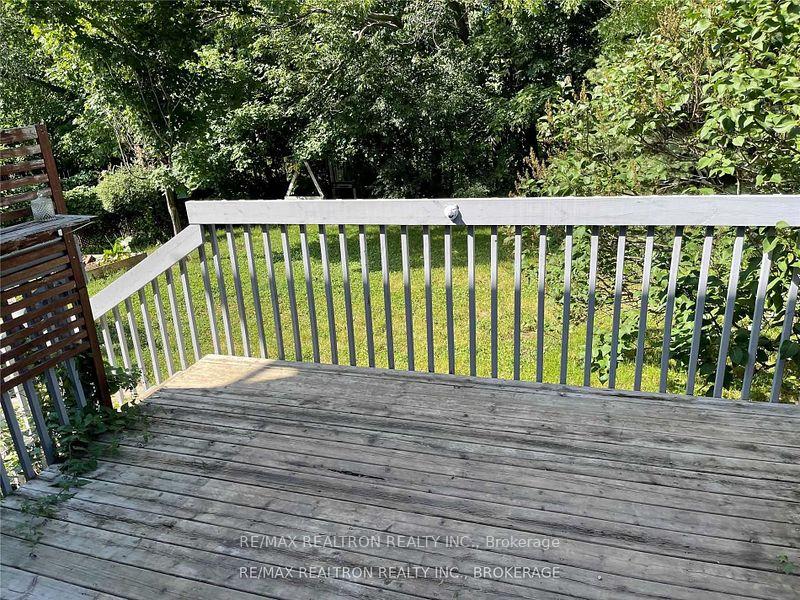 Photo 13 of 158 Taylor Drive, Barrie, Bayshore — HOMEH