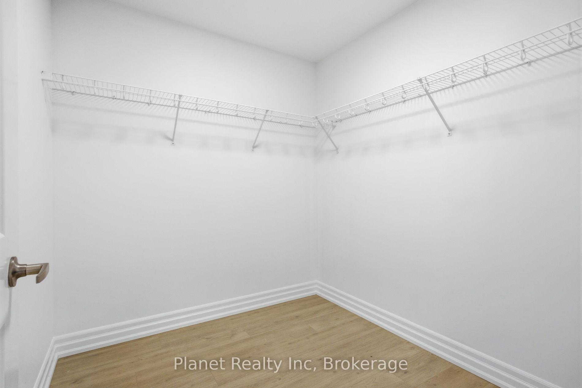 Photo 11 of Unit 508, 160 Macdonell Street, Guelph, Downtown — HOMEH