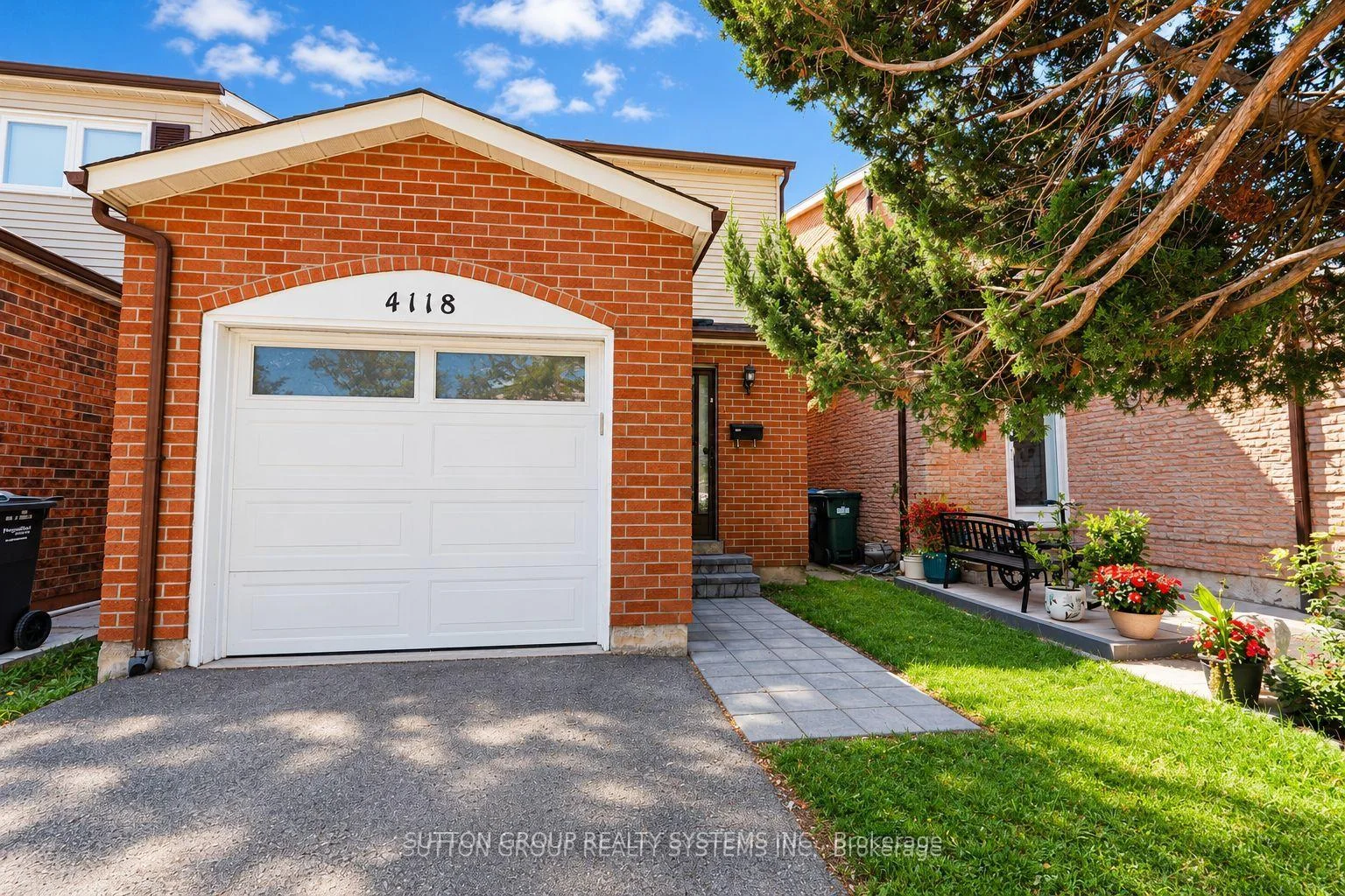 Front of 4118 Teakwood Drive