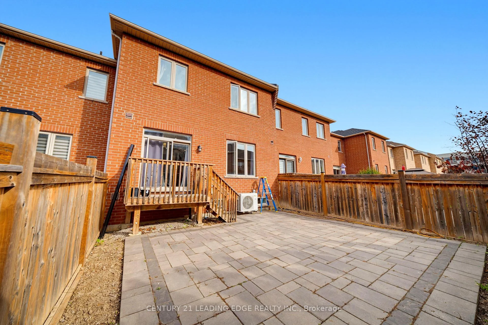 Photo 43 of 75 Decast Crescent, Markham, Box Grove — HOMEH