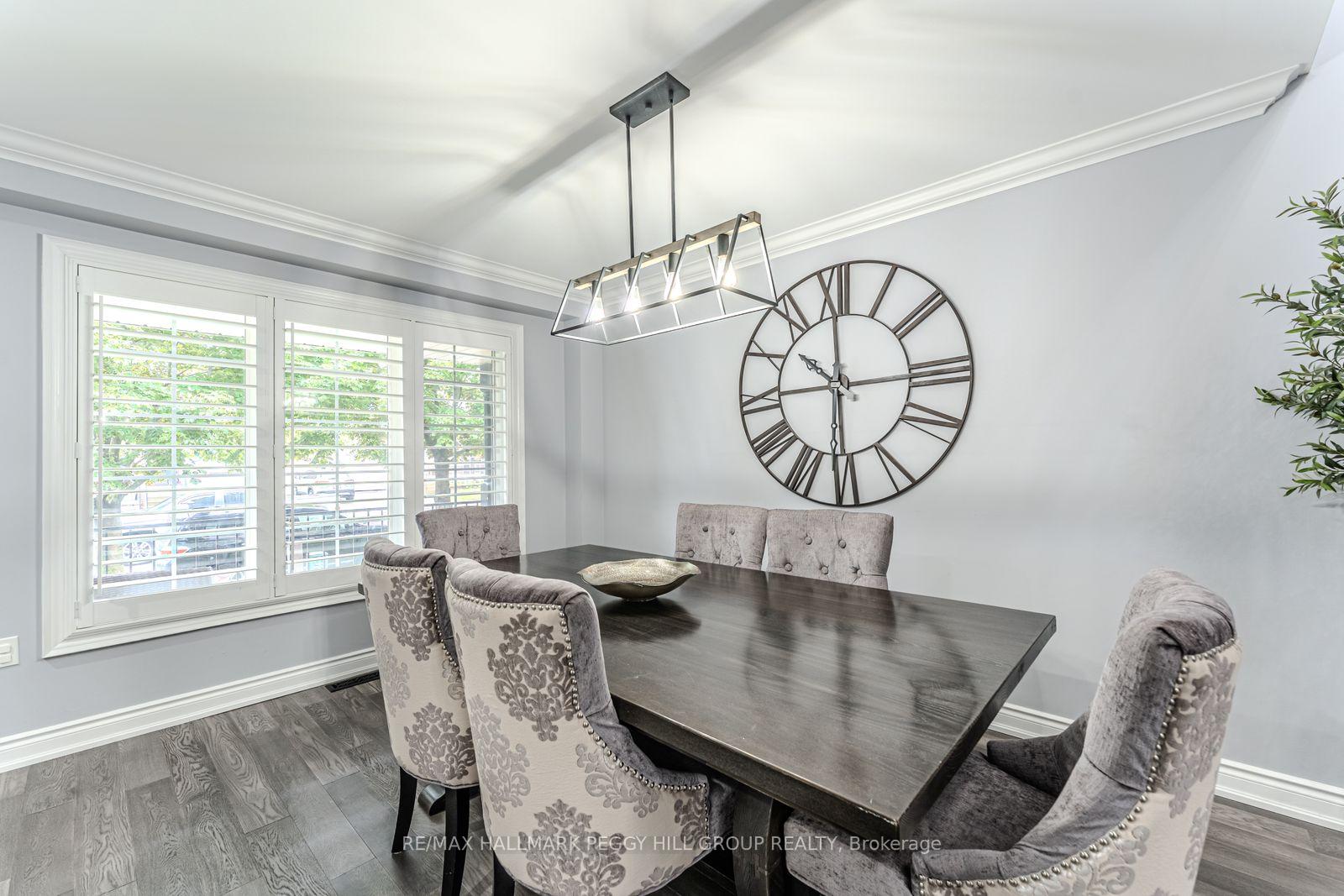 Photo 5 of 170 Thrushwood Drive, Barrie, 400 West — HOMEH