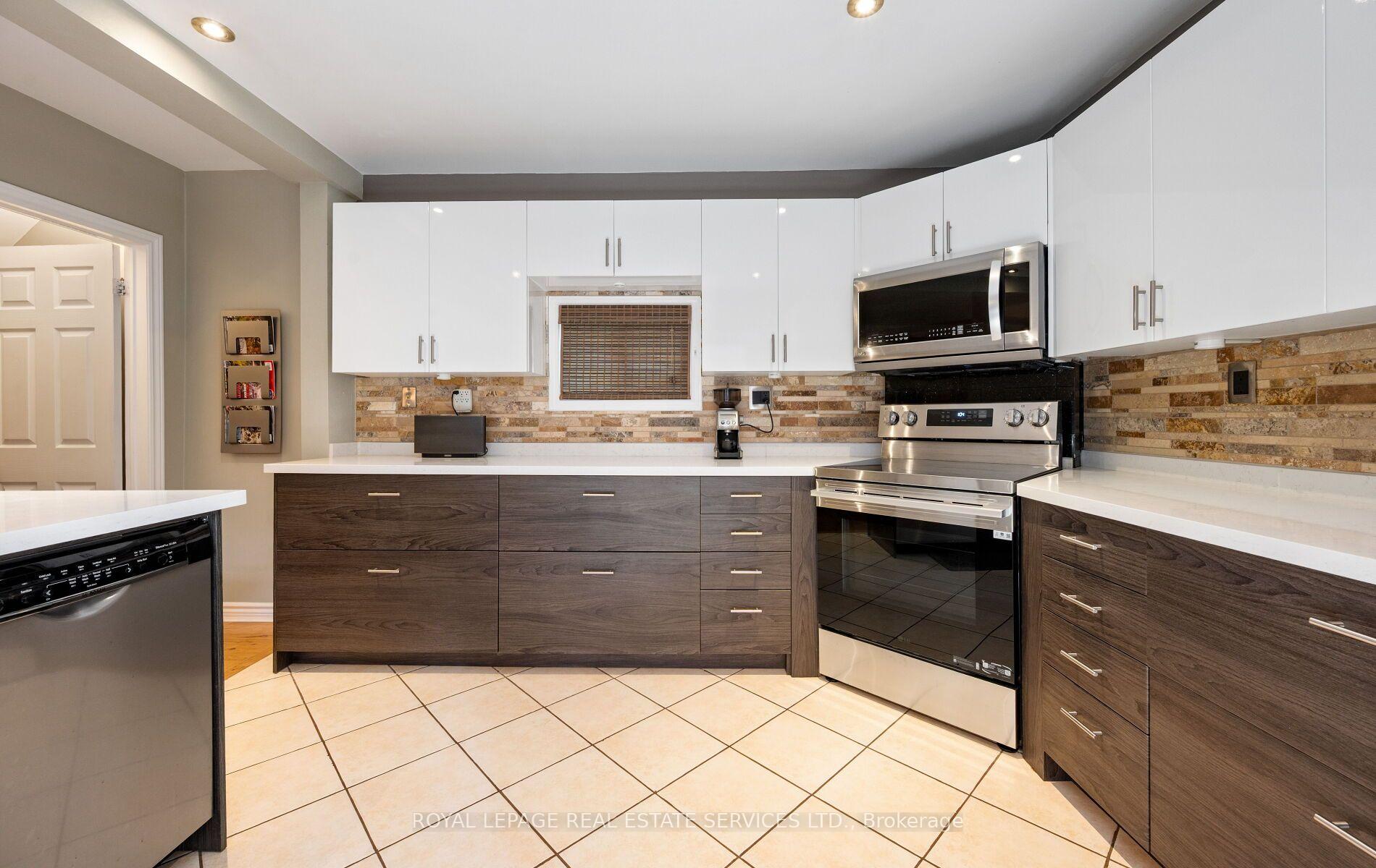 Photo 30 of 613 Beresford Avenue, Toronto, Runnymede-Bloor West Village — HOMEH