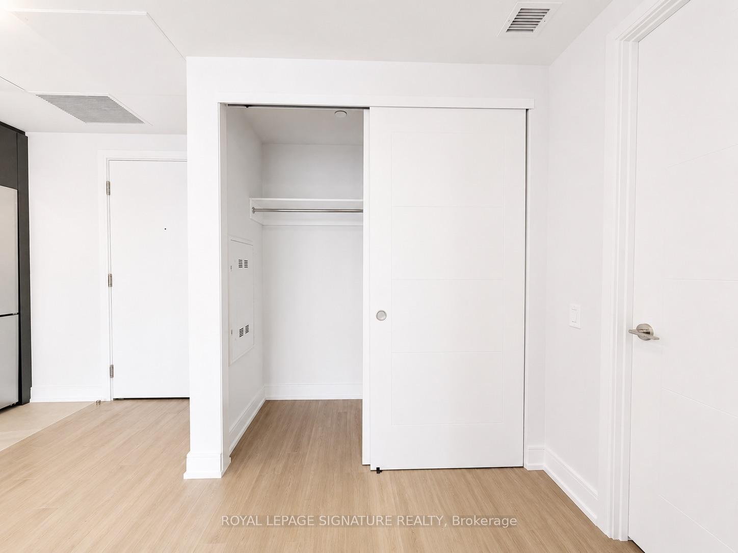 Photo 12 of Unit 1005, 664 Spadina Avenue, Toronto, University — HOMEH