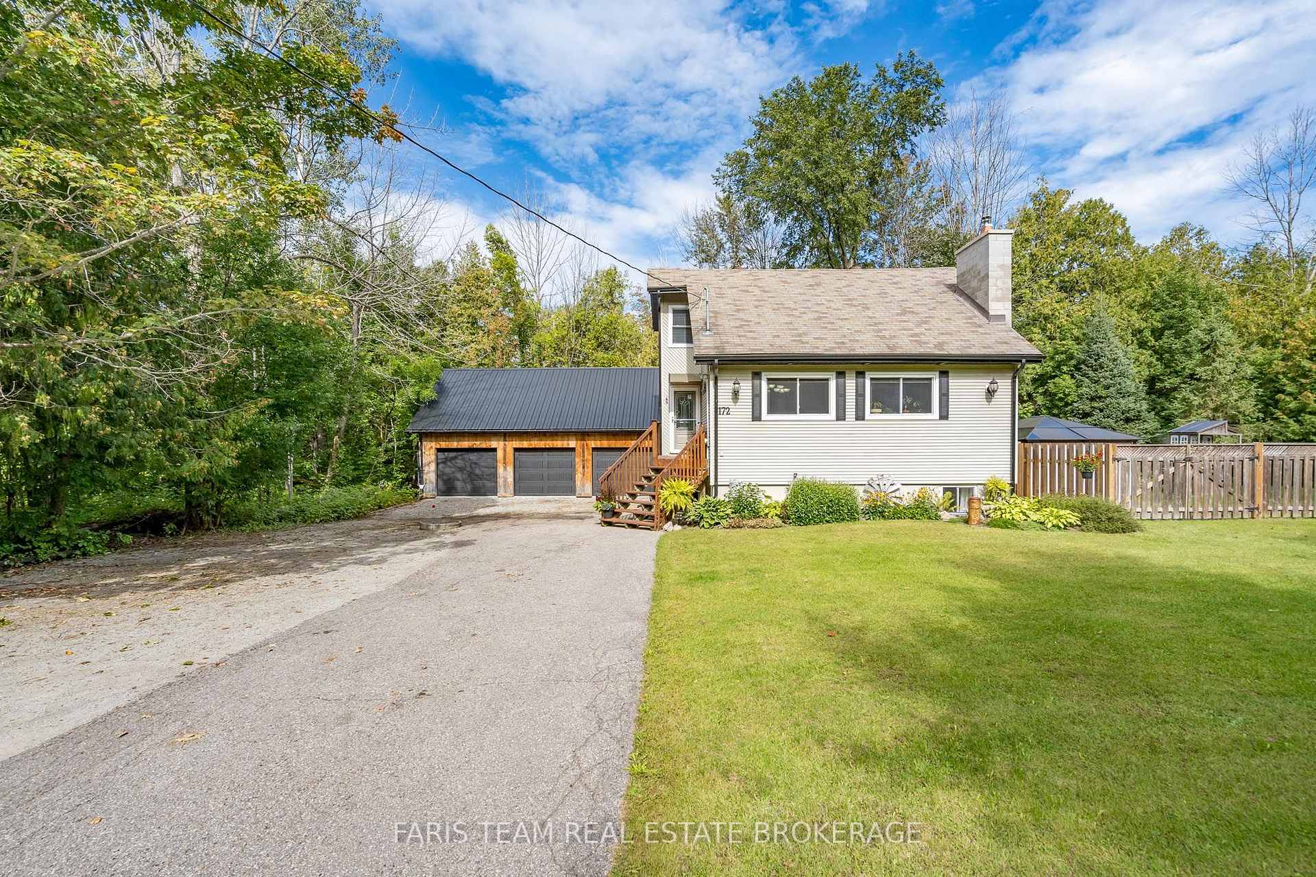 Photo 2 of 172 Albin Road, Tay, Waubaushene — HOMEH