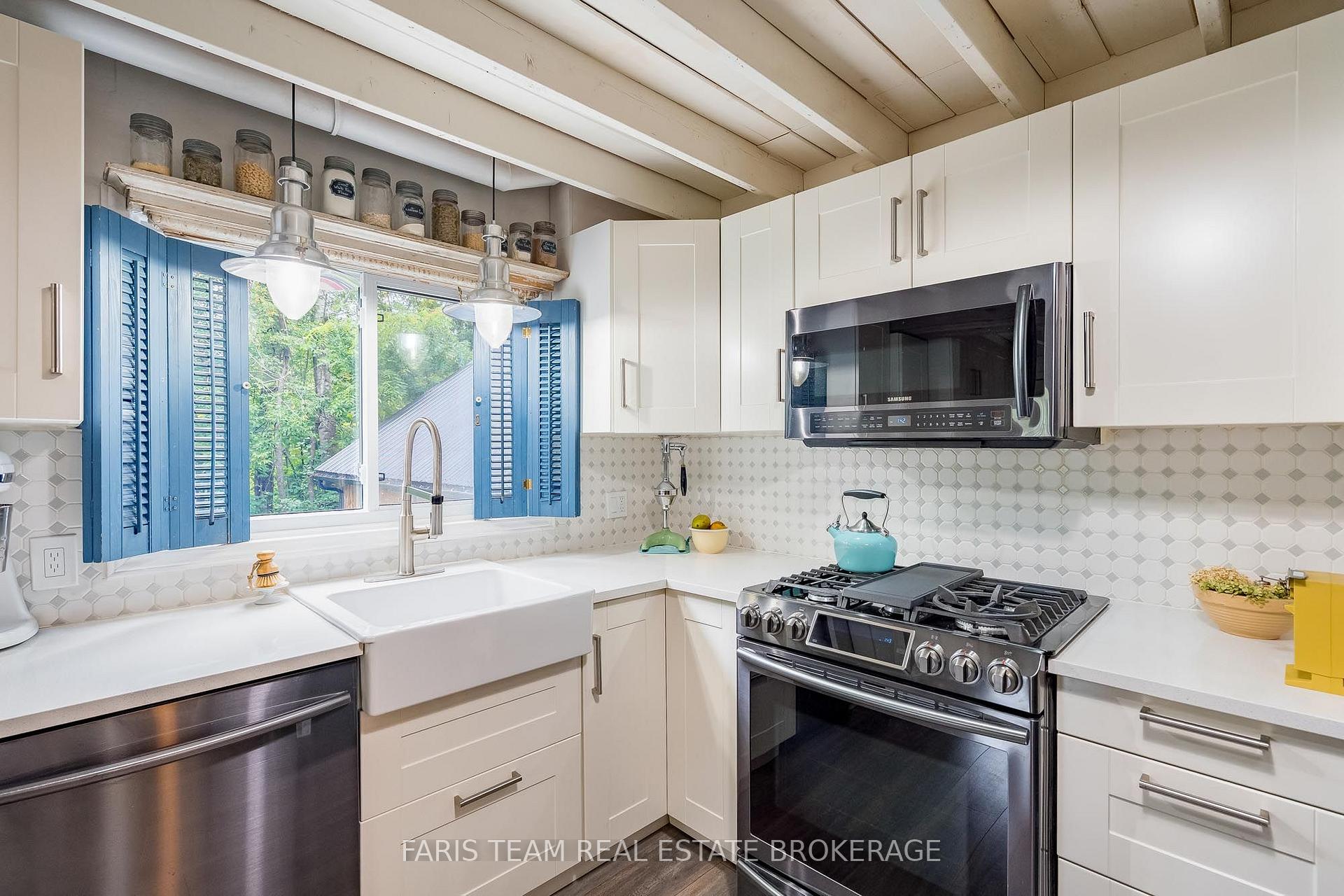 Photo 8 of 172 Albin Road, Tay, Waubaushene — HOMEH