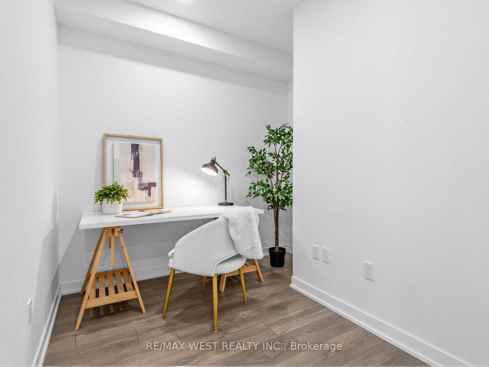 Photo 5 of Unit 1516, 10 Abeja Street, Vaughan, Concord — HOMEH