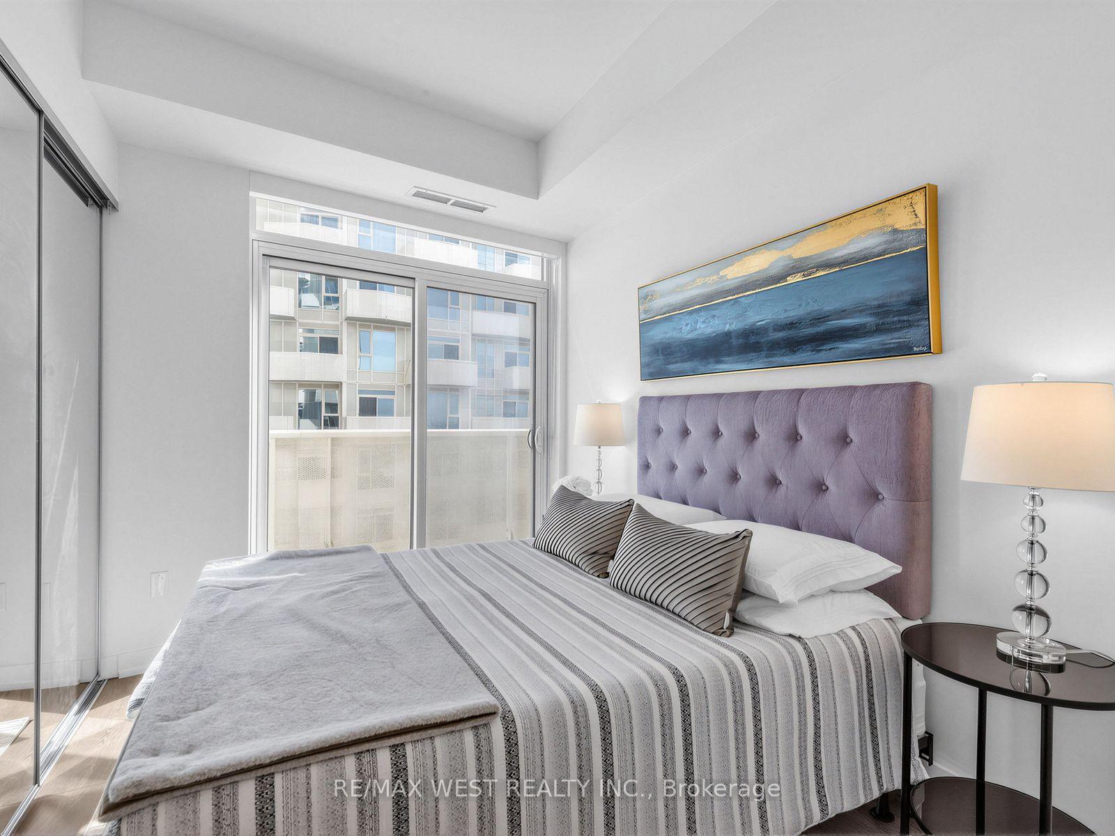Photo 10 of Unit 1516, 10 Abeja Street, Vaughan, Concord — HOMEH