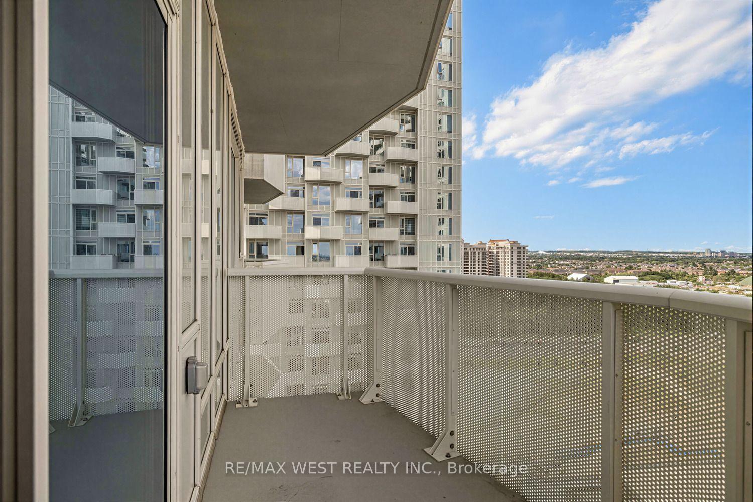 Photo 14 of Unit 1516, 10 Abeja Street, Vaughan, Concord — HOMEH
