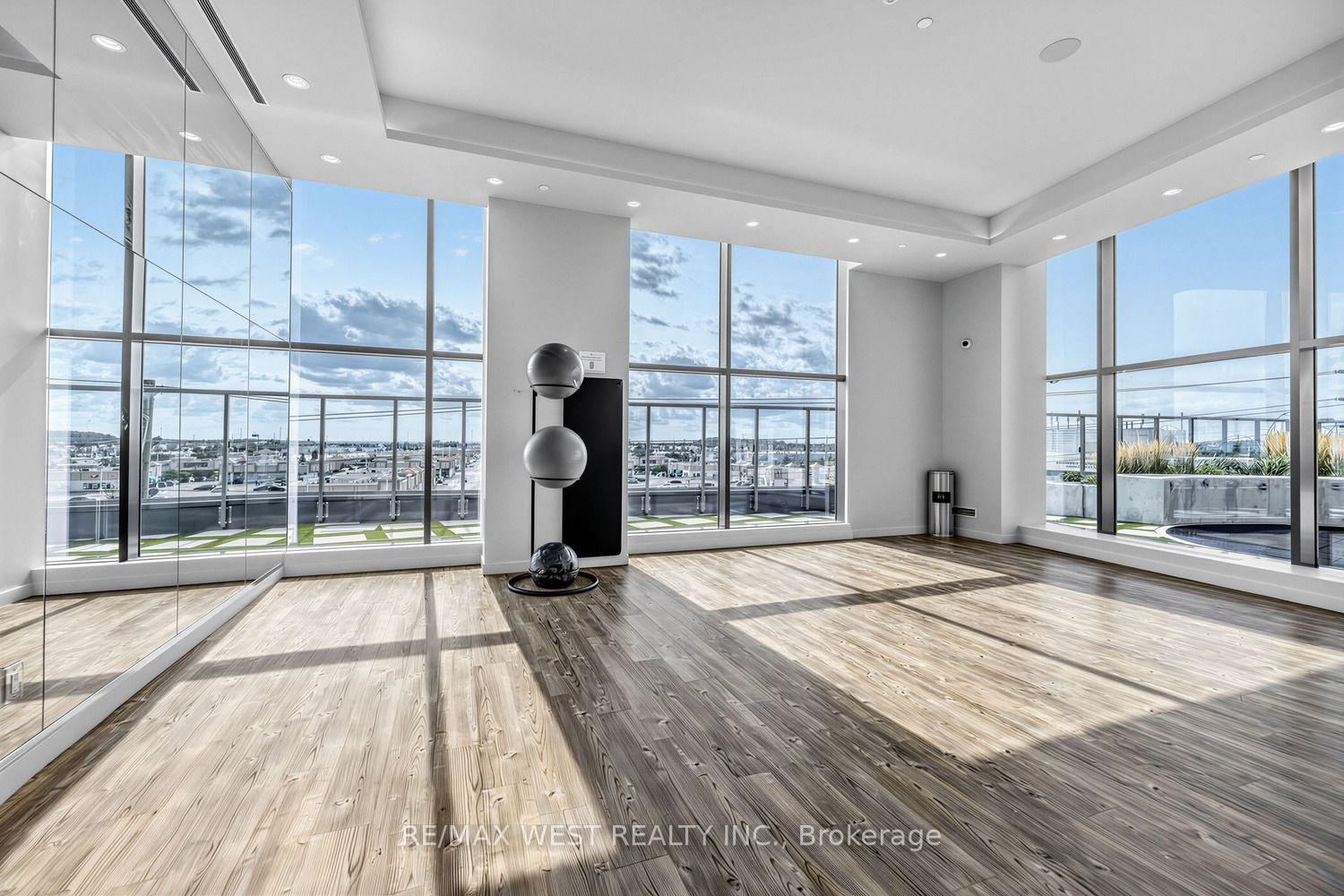 Photo 21 of Unit 1516, 10 Abeja Street, Vaughan, Concord — HOMEH