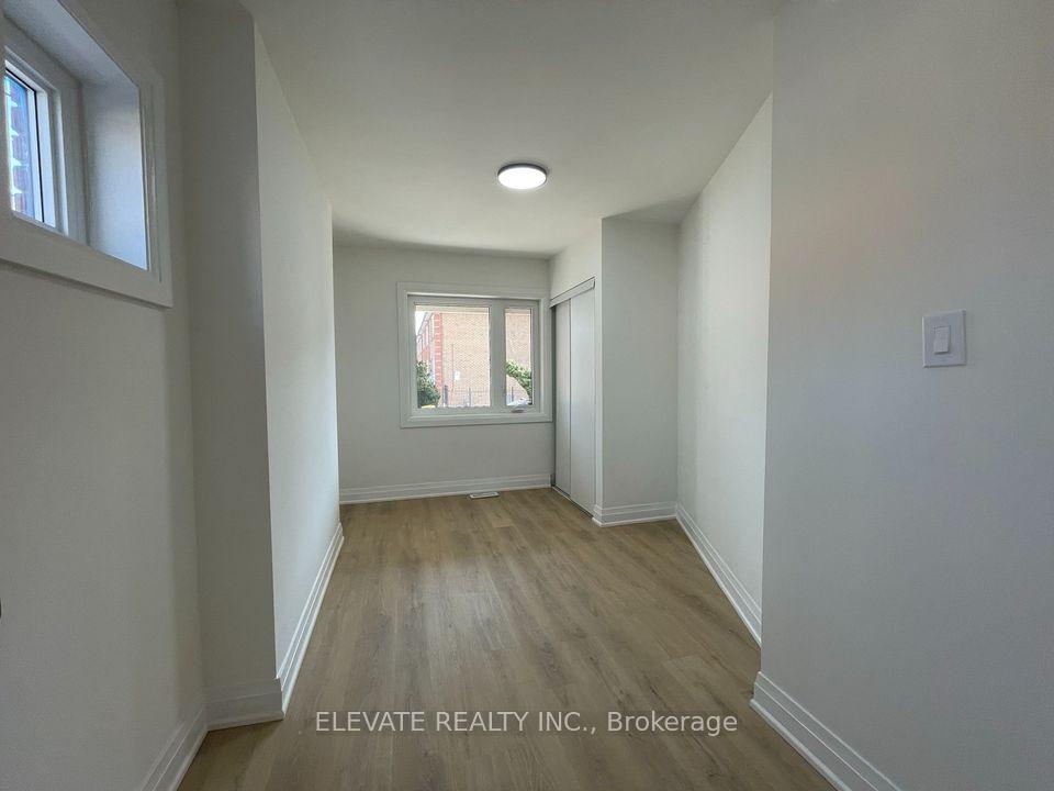 Photo 12 of 38 Lightbourn Avenue, Toronto, Dovercourt-Wallace Emerson-Junction — HOMEH