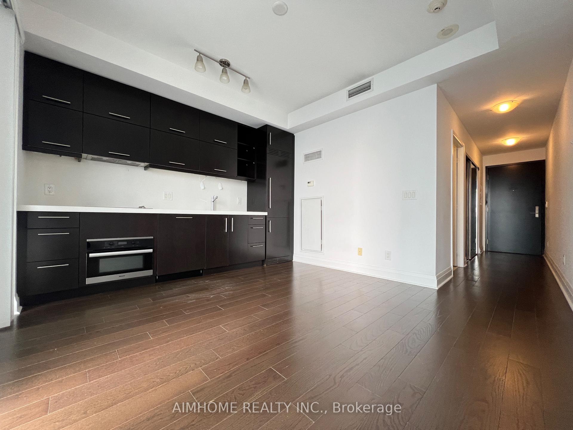 Photo 13 of Unit 4207, 1080 Bay Street, Toronto, Bay Street Corridor — HOMEH