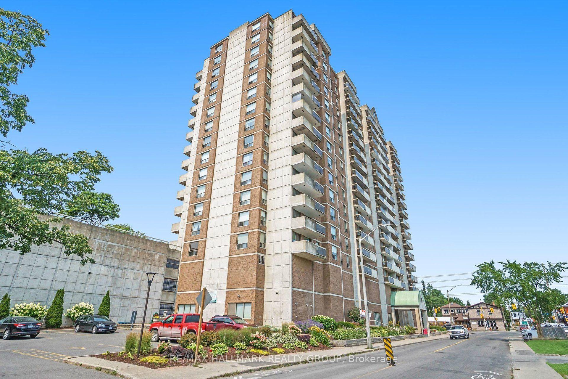 Photo 2 of Unit 902, 200 Lafontaine Avenue, Ottawa, Vanier — HOMEH