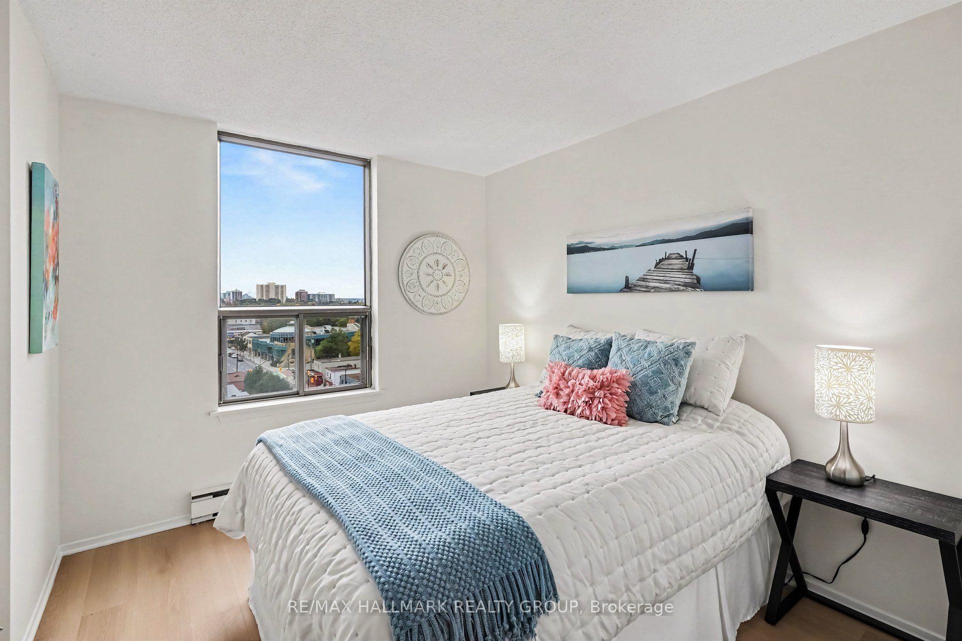 Photo 19 of Unit 902, 200 Lafontaine Avenue, Ottawa, Vanier — HOMEH