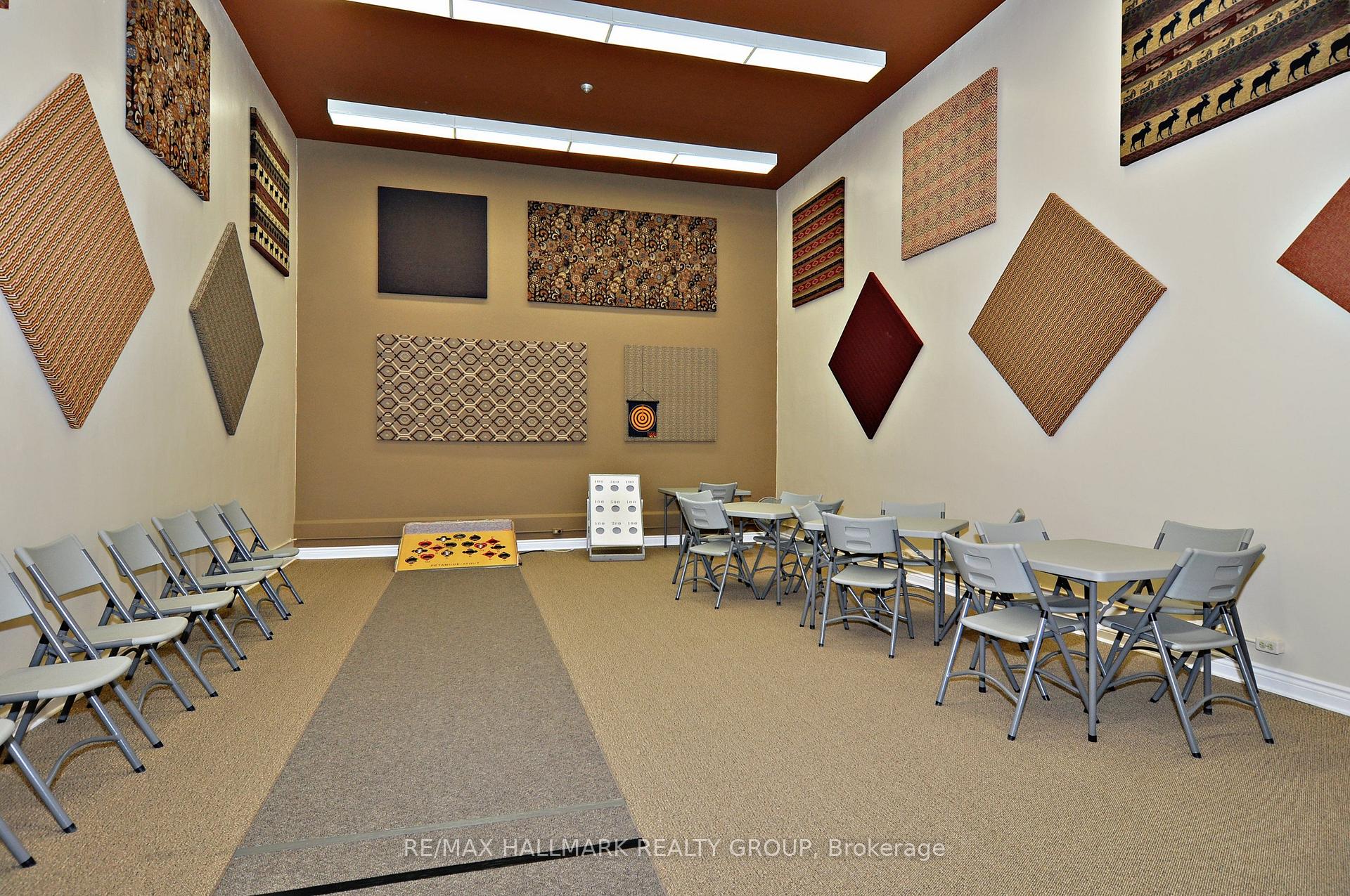 Photo 41 of Unit 902, 200 Lafontaine Avenue, Ottawa, Vanier — HOMEH