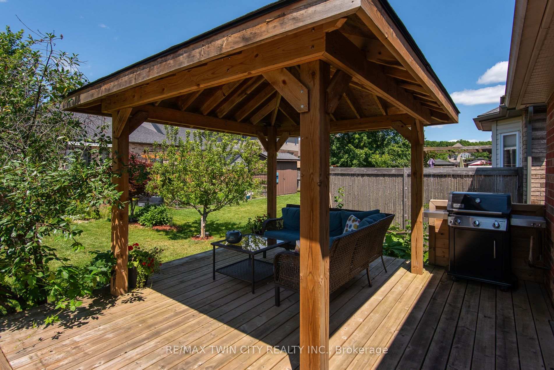 Photo 3 of 24 Joseph Lichti Lane, Wilmot, Baden — HOMEH