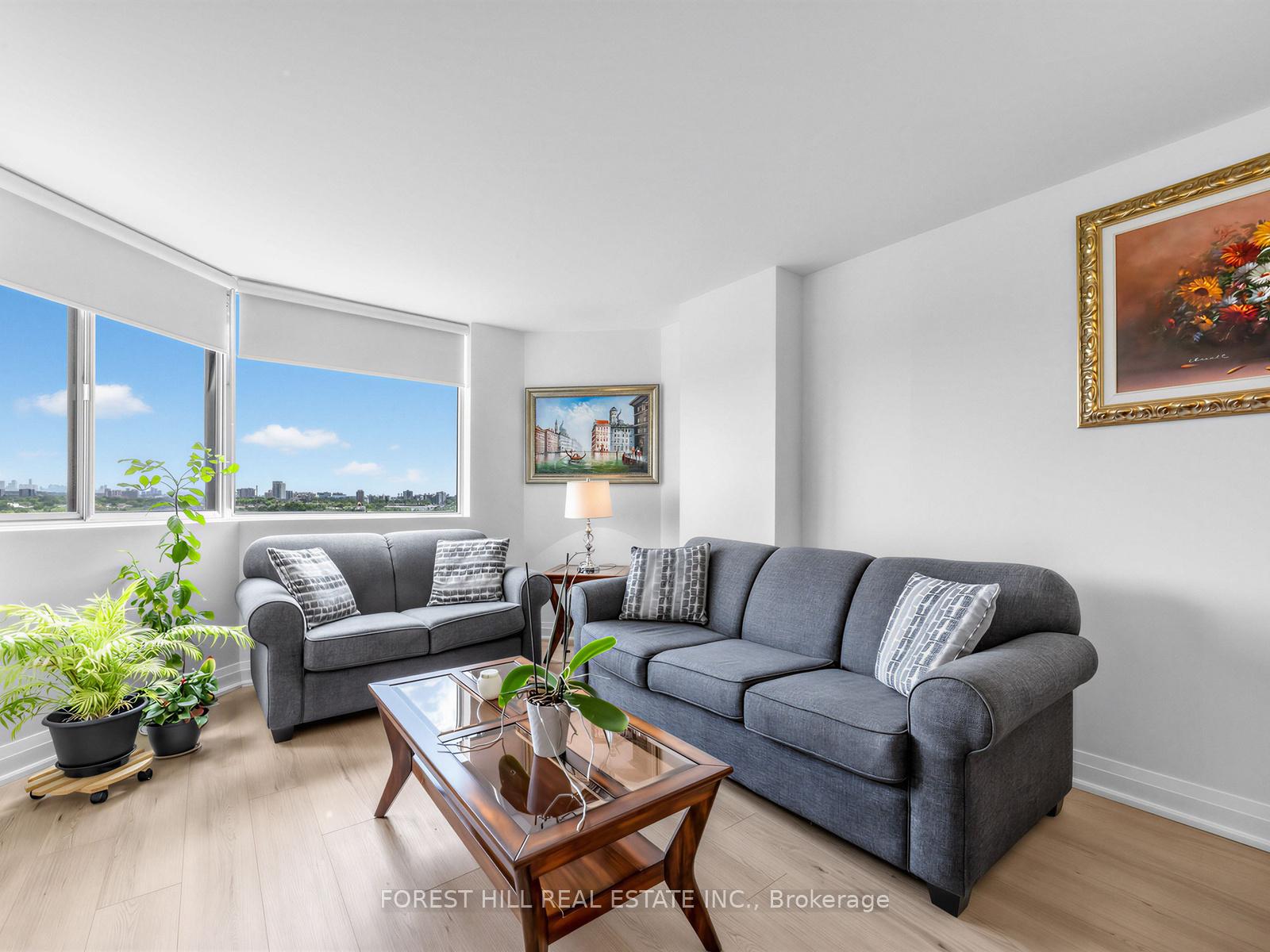 Photo 8 of Unit 1812, 236 Albion Road, Etobicoke, Elms-Old Rexdale — HOMEH