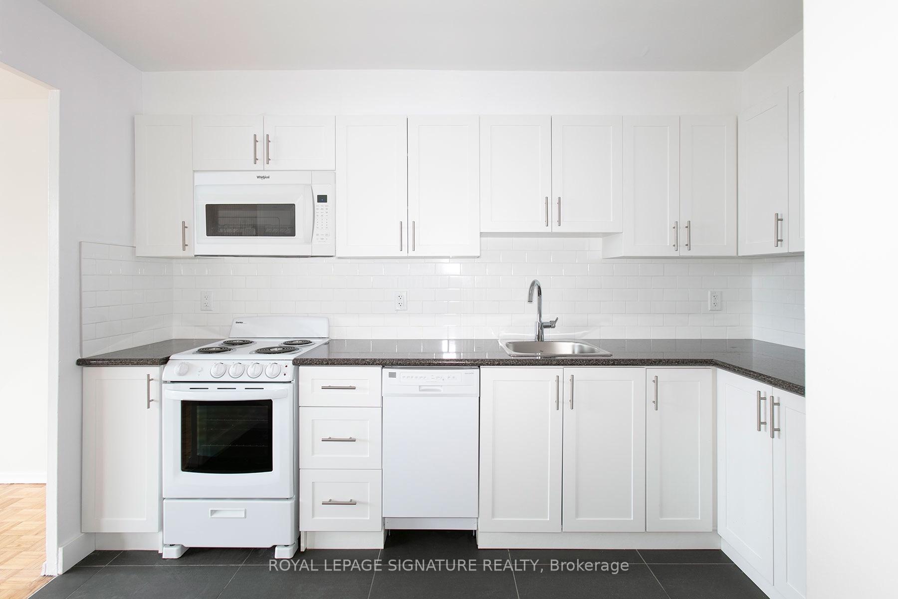 Photo 2 of Unit 511, 6200 Bathurst Street, North York, Westminster-Branson — HOMEH