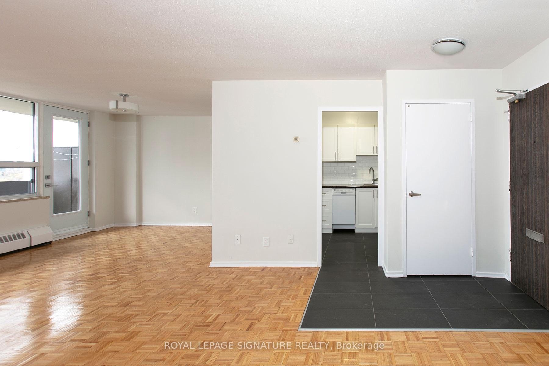 Photo 4 of Unit 511, 6200 Bathurst Street, North York, Westminster-Branson — HOMEH
