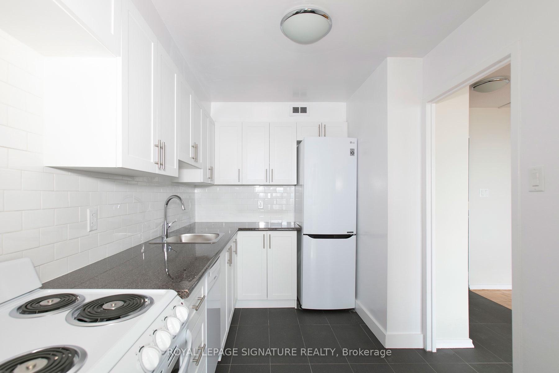 Photo 5 of Unit 511, 6200 Bathurst Street, North York, Westminster-Branson — HOMEH