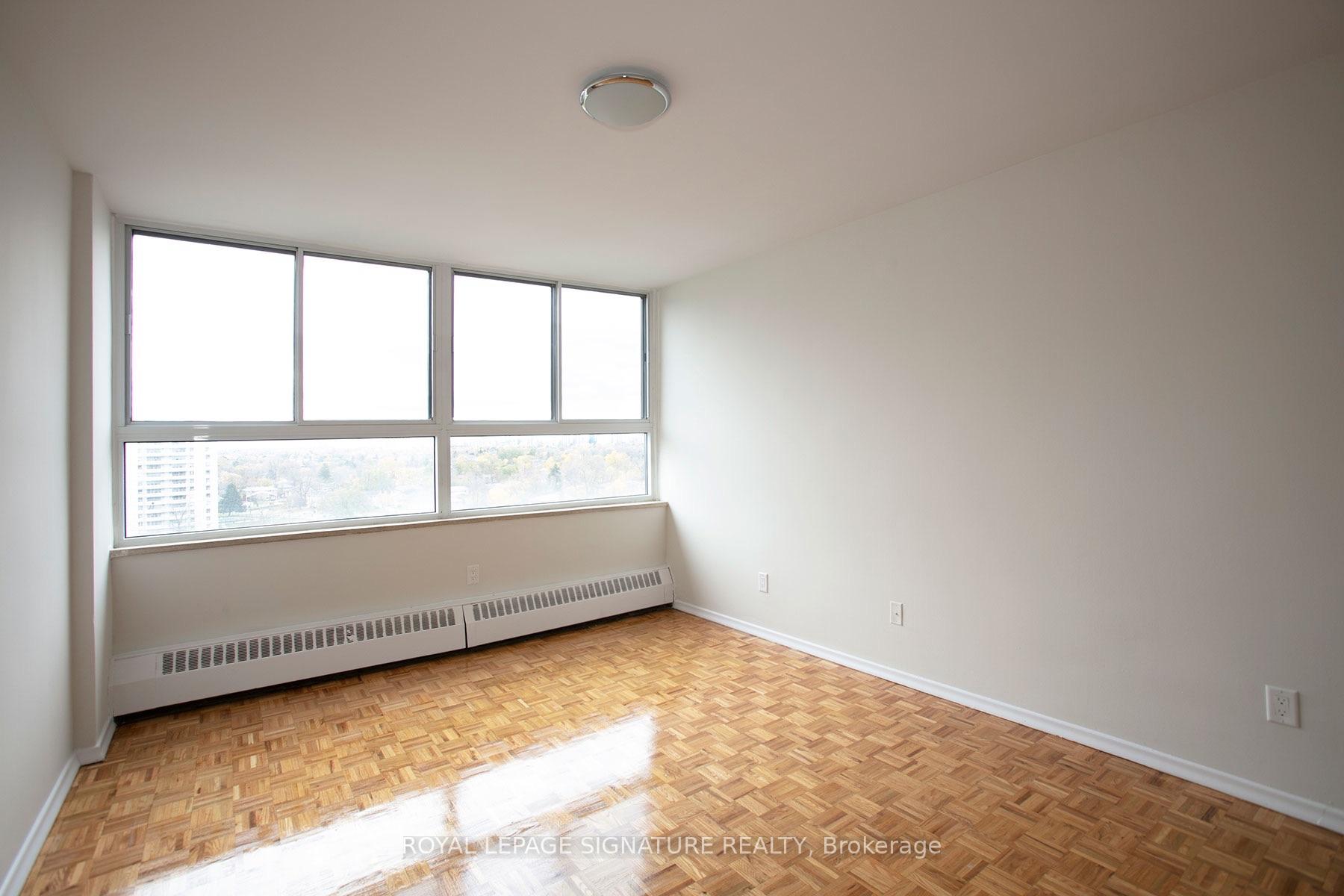 Photo 7 of Unit 511, 6200 Bathurst Street, North York, Westminster-Branson — HOMEH