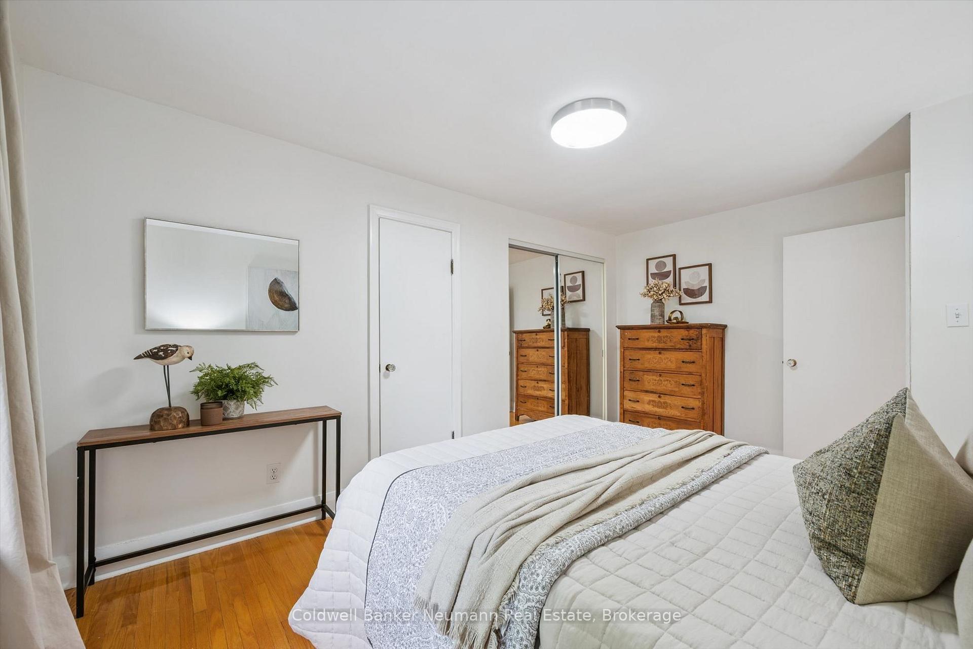Photo 17 of 68 Albert Street, Guelph, Dovercliffe Park/Old University — HOMEH