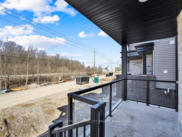 Photo 4 of 59 Superior Street, Welland, Dain City — HOMEH