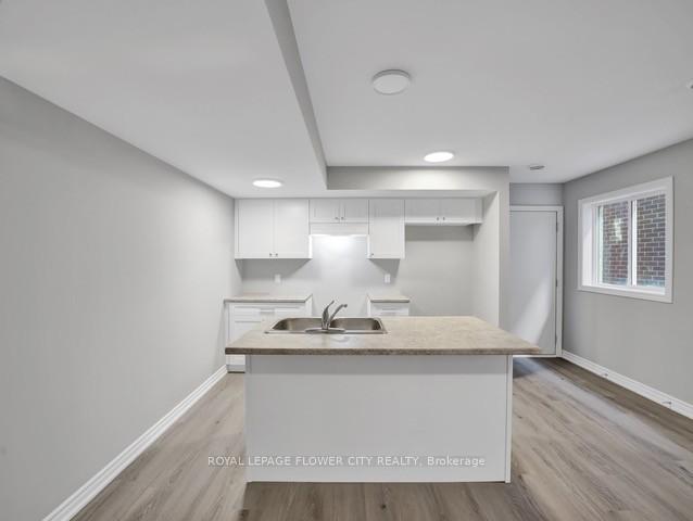 Photo 16 of 59 Superior Street, Welland, Dain City — HOMEH