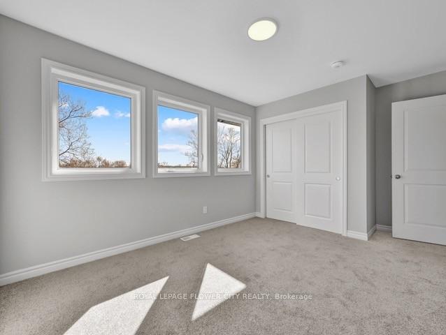 Photo 23 of 59 Superior Street, Welland, Dain City — HOMEH