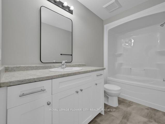 Photo 30 of 59 Superior Street, Welland, Dain City — HOMEH