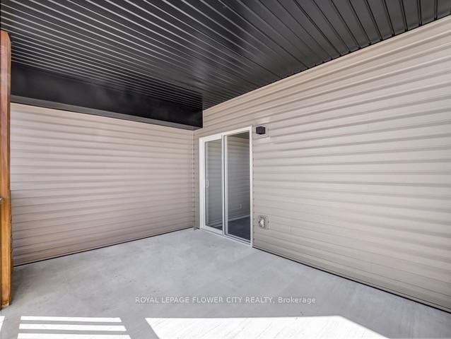 Photo 36 of 59 Superior Street, Welland, Dain City — HOMEH