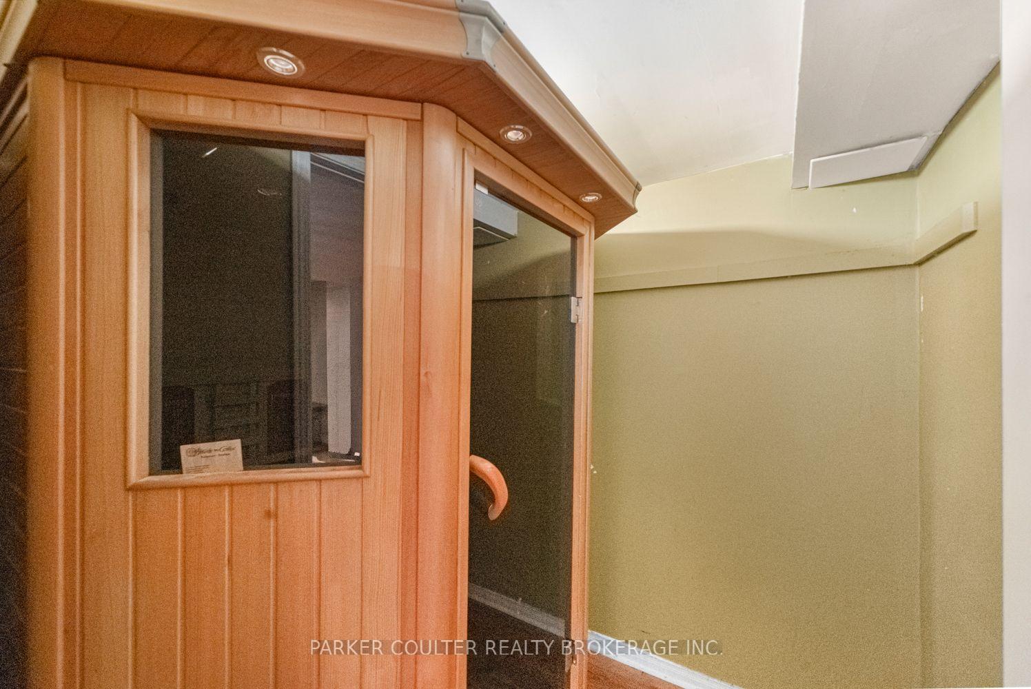Photo 25 of 22 Athabaska Road, Barrie, Holly — HOMEH