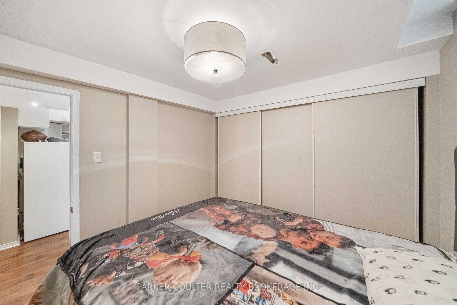 Photo 31 of 22 Athabaska Road, Barrie, Holly — HOMEH