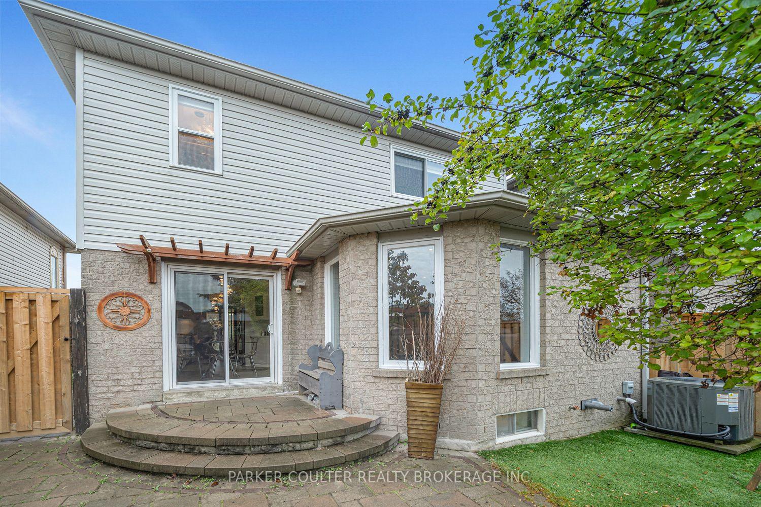 Photo 43 of 22 Athabaska Road, Barrie, Holly — HOMEH