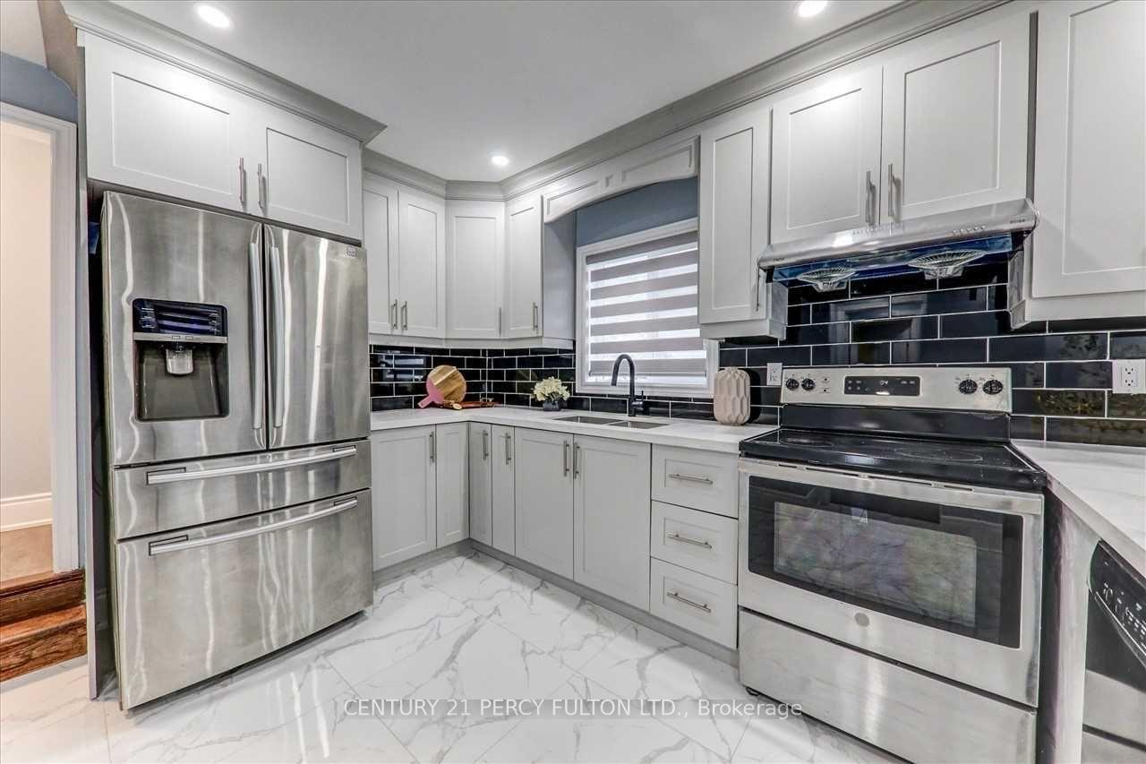 Photo 10 of Unit Main, 212 Burk Street, Oshawa, Vanier — HOMEH