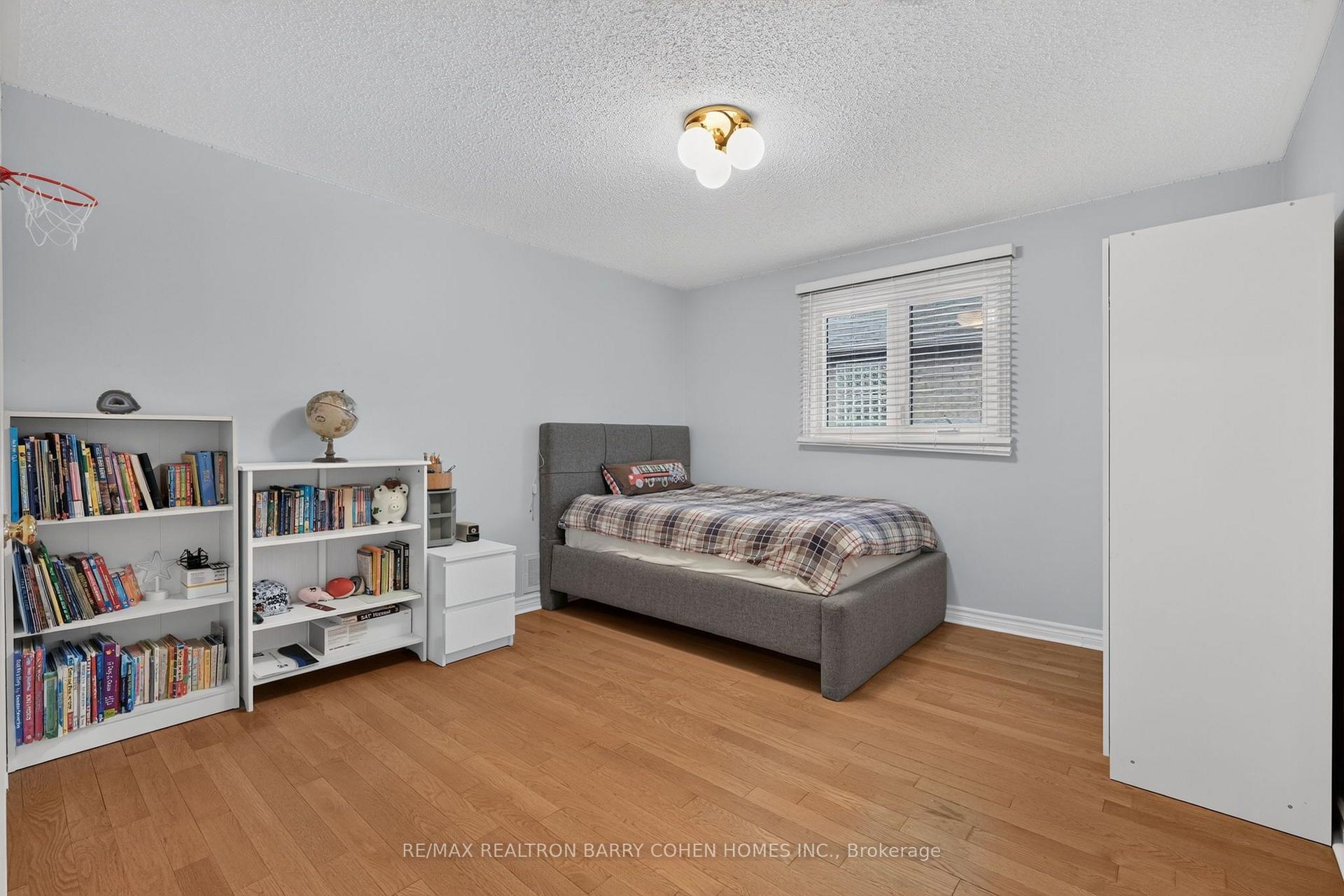 Photo 13 of 50 Oakhurst Drive, Vaughan, Beverley Glen — HOMEH